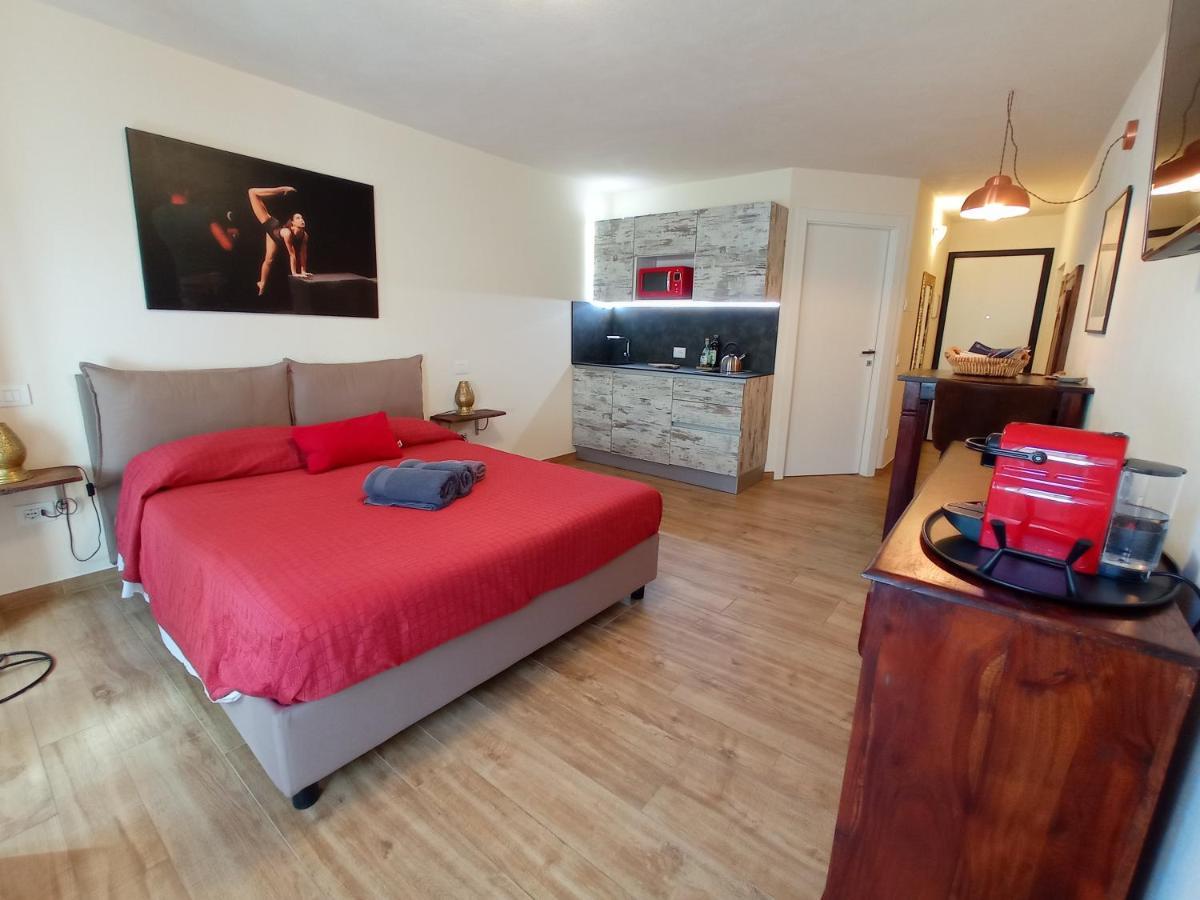 Maison Soleil - Lola Suite Aosta Ngoại thất bức ảnh